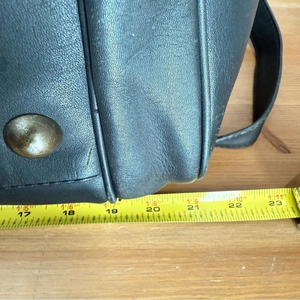 Vintage ELLINGTON The Original Rucksack  Company Italian Leather Duffle Bag